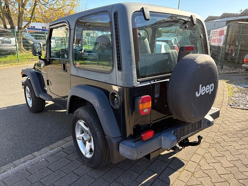 Gebraucht Jeep Wrangler 118 PS (86 kW) 1998 Schwarz SUV