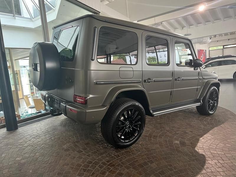 Gebraucht Mercedes G500 421 PS (309 kW) 2023 Grau SUV