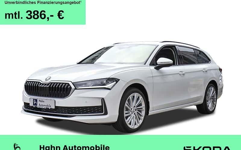 Weiß Gebraucht 2025 Skoda Superb Selection Kombi | 40.980 € - Bild 1/4
