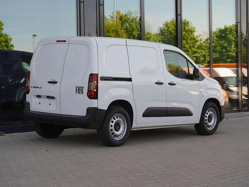 Gebraucht Fiat e-Doblò 100 kW (136 PS) 2025 Weiß Van / Kleinbus