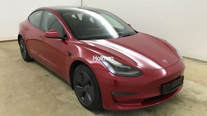 Gebraucht Tesla Model 3 Standard Range 208 kW (283 PS) 2022 Rot Limousine