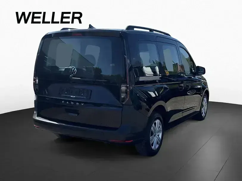 Second-hand VW Caddy 102 CP (75 kW) 2023 Andere Monovolum