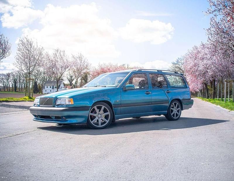 Blau Gebraucht 1996 Volvo 850 Kombi | 18.850 € - Bild 1/4