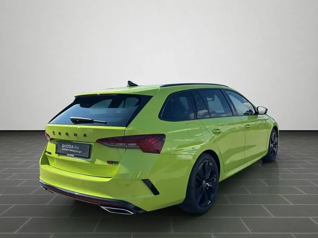 Gebraucht Skoda Octavia RS 245 PS (180 kW) 2024 Grün Kombi