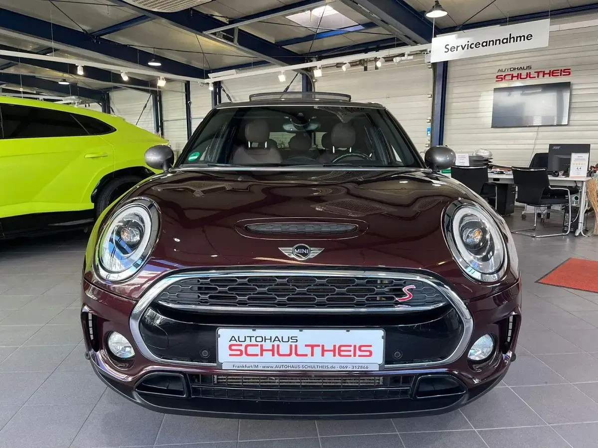 Używany Mini Cooper S 192 KM (141 kW) 2016 Czerwony Hatchback