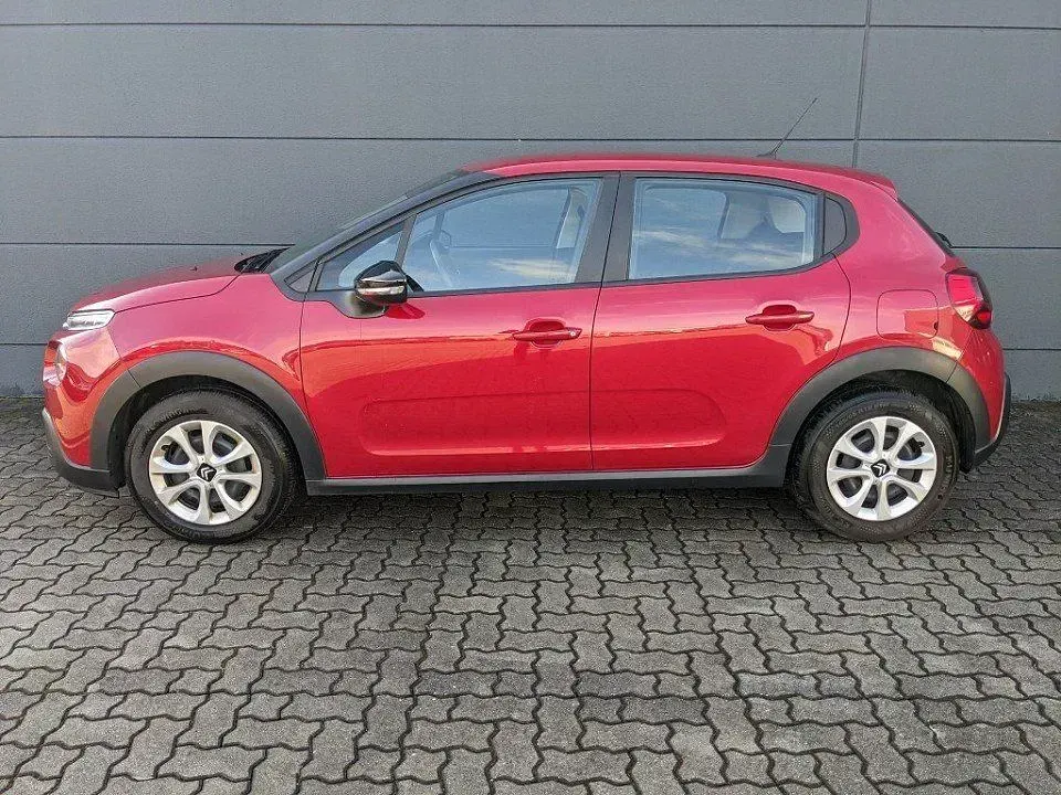 Usado Citroën C3 Feel 82 CV (60 kW) 2019 Rojo Utilitario