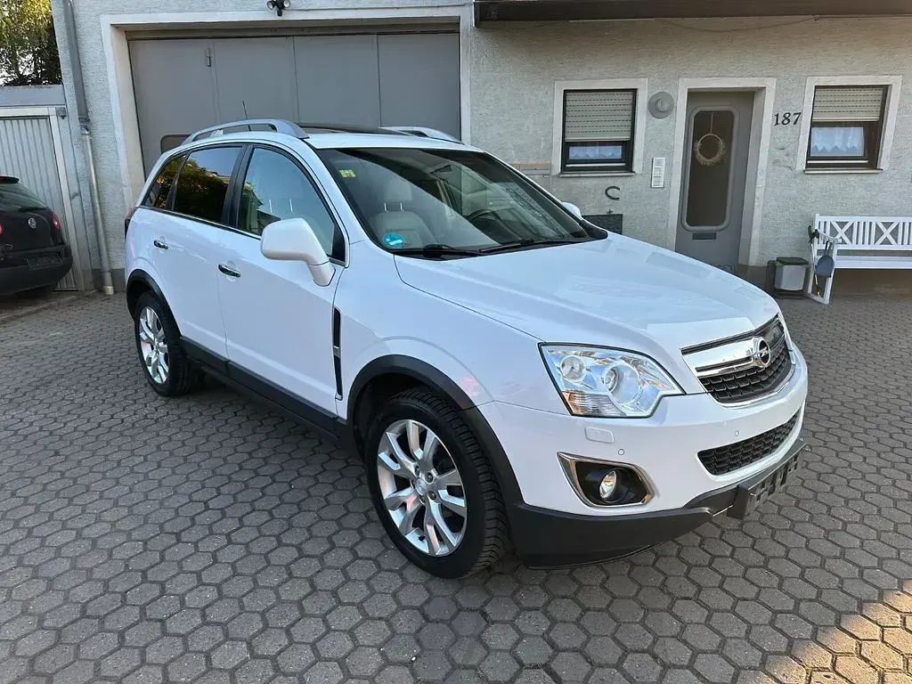 Gebraucht Opel Antara Cosmo 184 PS (135 kW) 2012 Weiß SUV