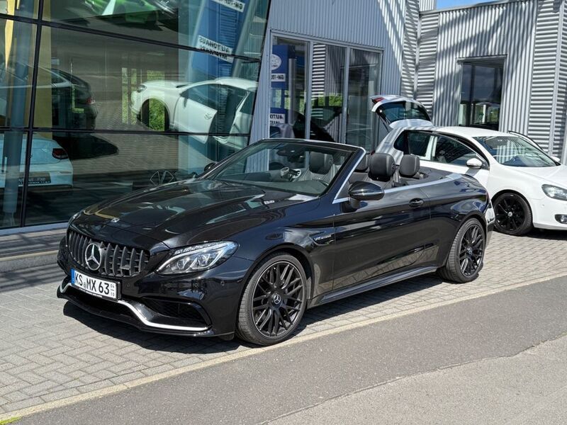 Obsidianschwarz metalliclack Gebraucht 2017 Mercedes C63 AMG AMG Cabrio | 50.500 € (Superpreis) - Bild 1/4