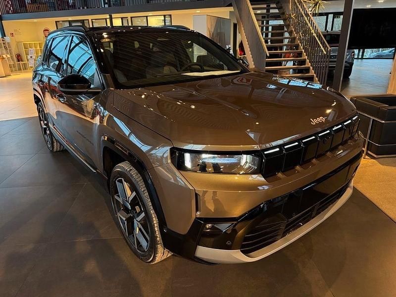 Neu Jeep Compass 156 kW (213 PS) 2026 Grün SUV