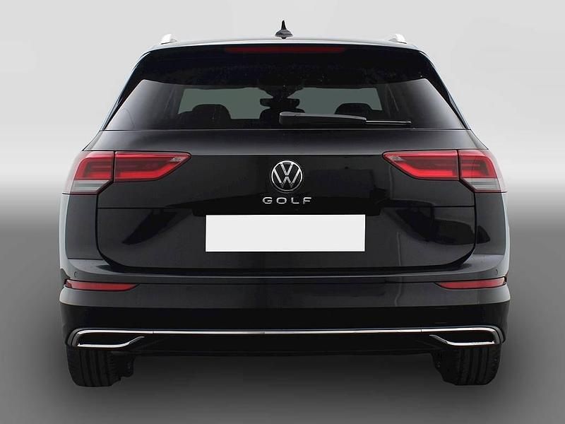 Gebraucht VW Golf VIII Move 150 PS (110 kW) 2024 Schwarz Kombi