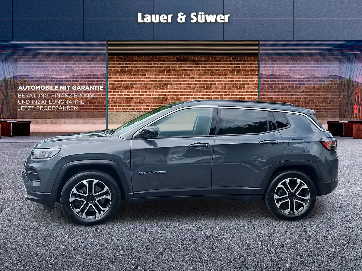 Gebraucht Jeep Compass Limited 190 PS (139 kW) 2022 Grau SUV