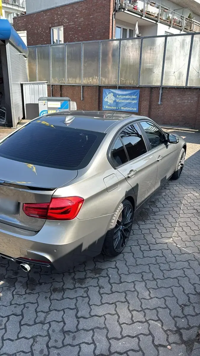 Gebraucht BMW 320 Shadowline 190 PS (139 kW) 2018 Grau Limousine
