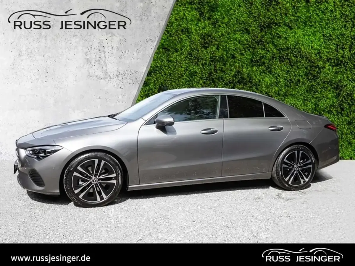 Gebraucht Mercedes CLA180 Progressive 136 PS (100 kW) 2025 Grau Limousine
