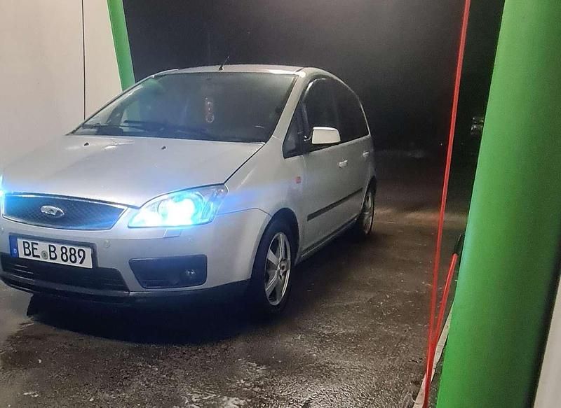 Gebraucht Ford Focus 145 PS (106 kW) 2004 Silber Kombi