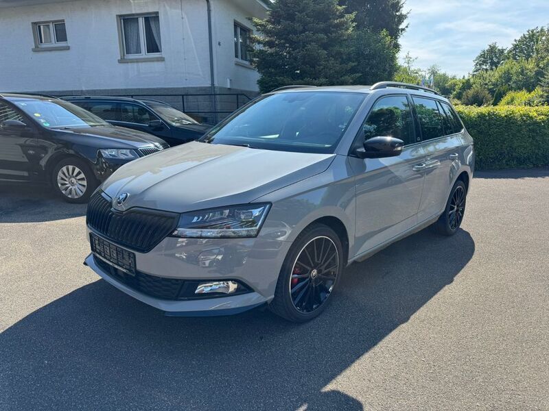 Grau Gebraucht 2019 Skoda Fabia Monte Carlo Kombi | 12.990 € (Guter Preis) - Bild 1/4