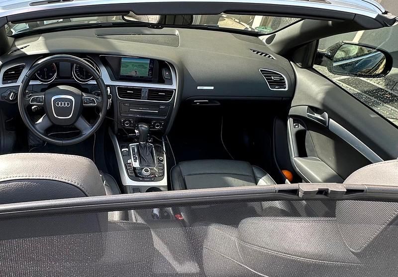 Gebraucht Audi A5 Cabriolet 179 PS (131 kW) 2009 Schwarz Cabrio