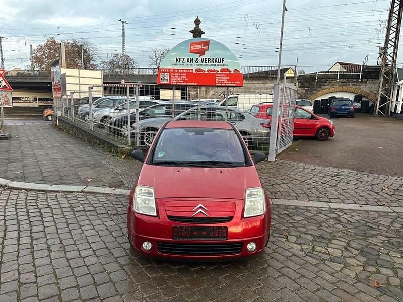 Rot Gebraucht 2005 Citroën C2 Comfort Kleinwagen | 1.990 € (Guter Preis) - Bild 1/4