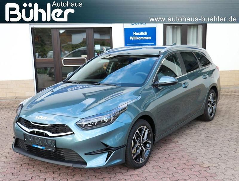 Yucca steel grau metallic Neu 2025 Kia Ceed Sportswagon 2 Kombi | 23.890 € (Fairer Preis) - Bild 1/4