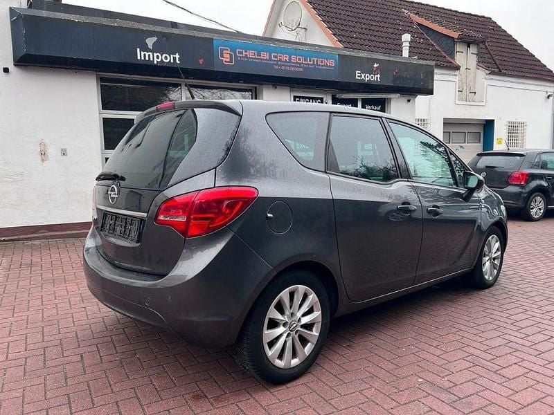 Gebraucht Opel Meriva 120 PS (88 kW) 2012 Grau Van / Kleinbus