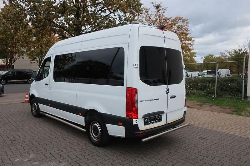 Second-hand Mercedes Sprinter 143 CP (105 kW) 2019 Alb Van