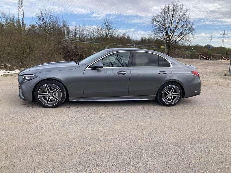 Gebraucht Mercedes C300 AMG line 258 PS (189 kW) 2021 Limousine