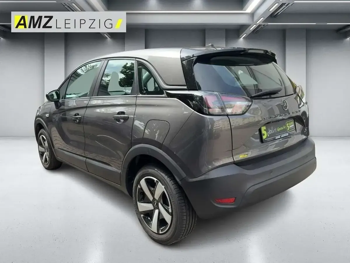 Gebraucht Opel Crossland X Enjoy 110 PS (80 kW) 2024 Lackierung platiniumgrau/metallic klarl (metallic) SUV
