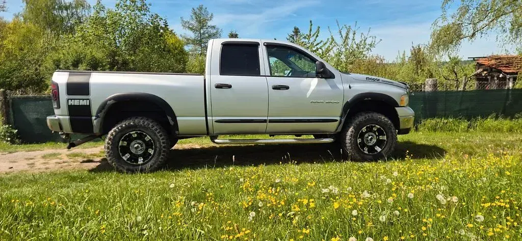 Usata Dodge Ram 345 CV (253 kW) 2005 Argento Pick-up