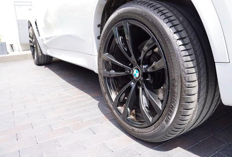 Gebraucht BMW X5 M50 Performance 381 PS (280 kW) 2016 Silber SUV