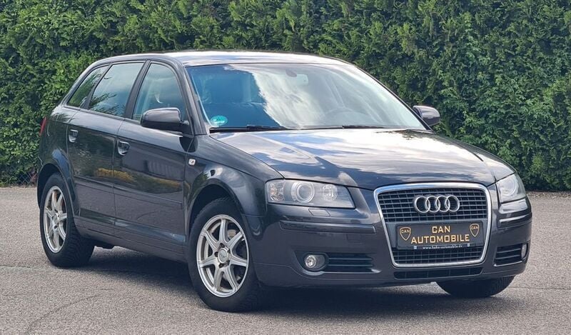 Grau Gebraucht 2008 Audi A3 Sportback Ambition Limousine | 2.990 € (Superpreis) - Bild 1/4