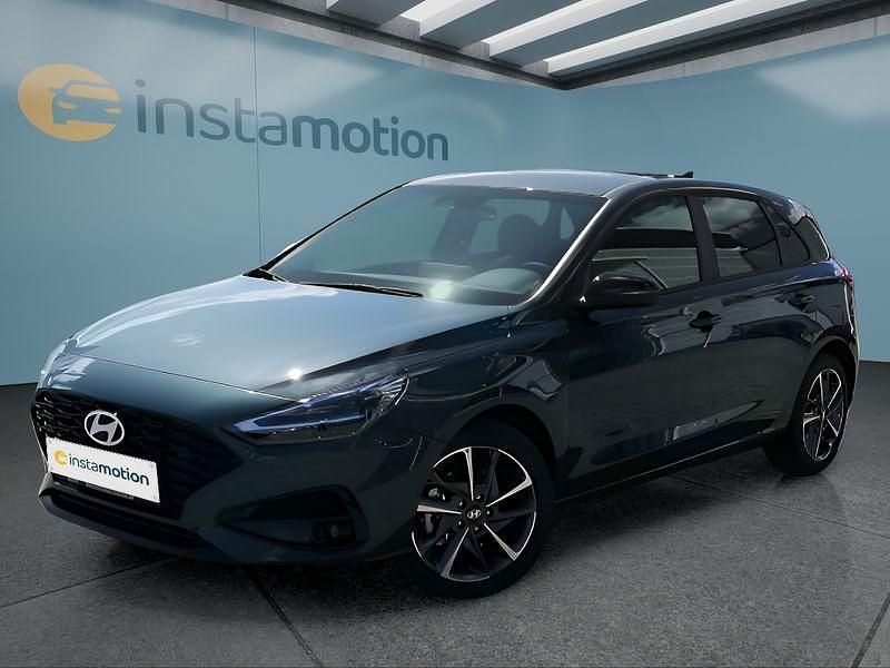 Grün Neu 2025 Hyundai i30 Limousine | 26.999 € (Teuer) - Bild 1/4