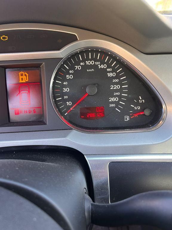 Blau Gebraucht 2007 Audi A6 Limousine | 2.700 € (Superpreis) - Bild 1/4