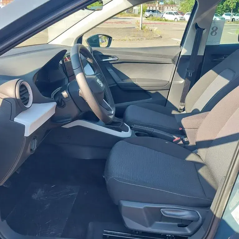 Neu Seat Arona Style 116 PS (85 kW) 2026 Blau SUV