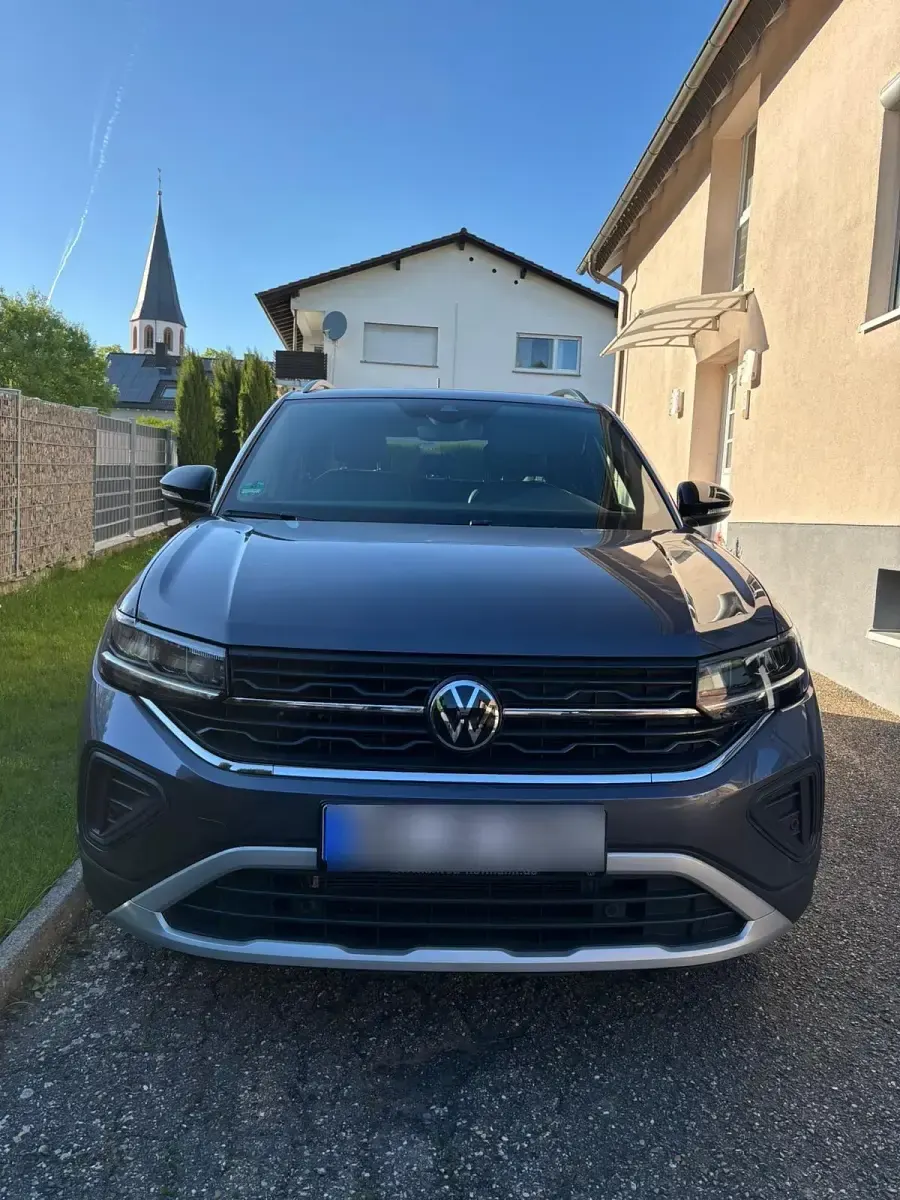 Gebraucht VW T-Cross 116 PS (85 kW) 2025 Grau SUV