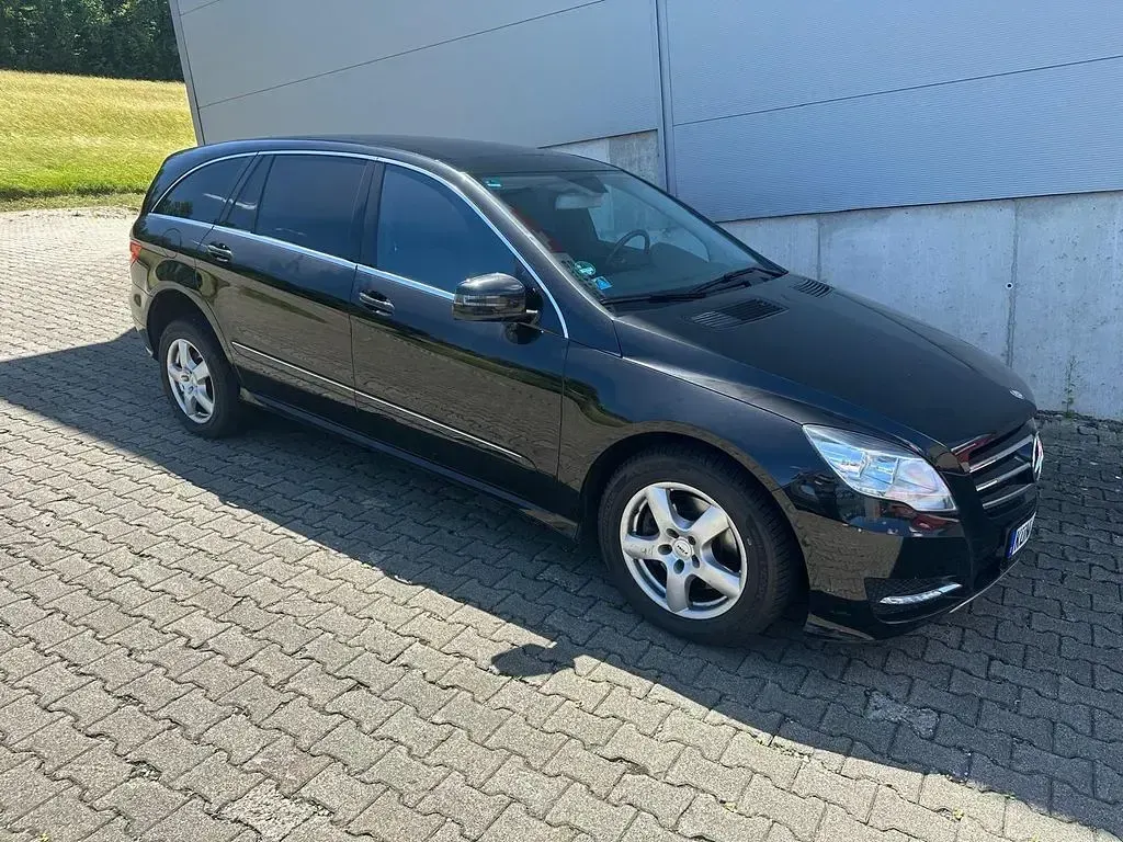 Gebraucht Mercedes R350 265 PS (194 kW) 2012 Schwarz Kombi