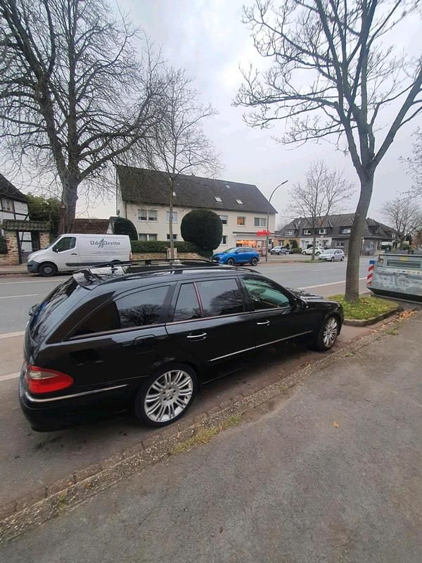 Gebraucht Mercedes E280 2008 Schwarz Kombi