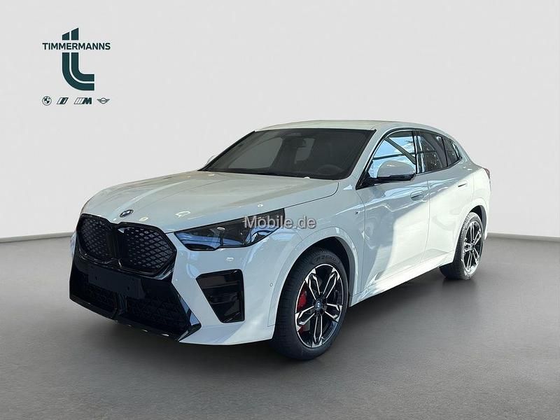 Weiß Neu 2025 BMW iX2 M Sport SUV | 56.590 € (Fairer Preis) - Bild 1/3