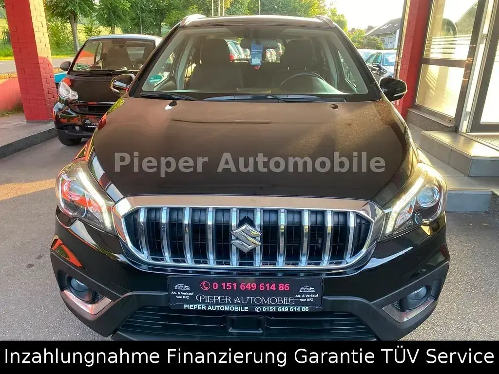 Gebraucht Suzuki SX4 S-Cross Comfort+ 129 PS (94 kW) 2020 Schwarz SUV