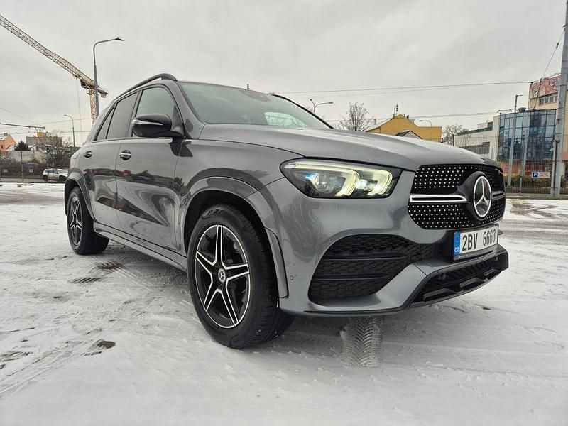 Grau Gebraucht 2019 Mercedes GLE300 AMG line SUV | 48.999 € (Superpreis) - Bild 1/4