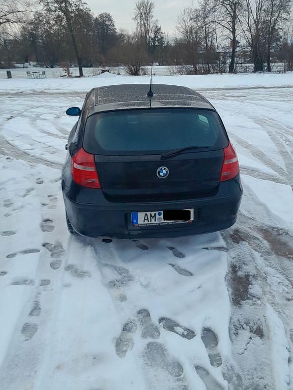 Gebraucht BMW 116 116 PS (85 kW) 2007 Schwarz Kleinwagen