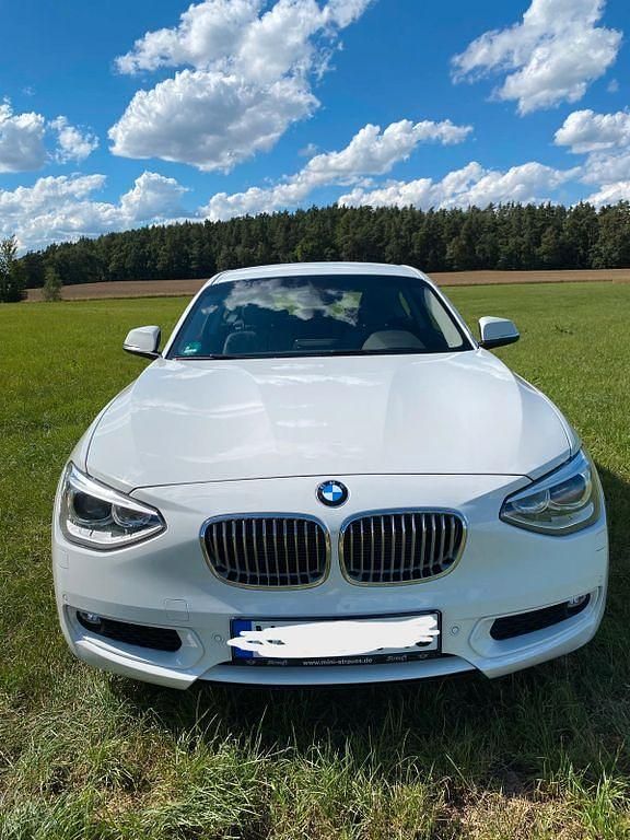 Gebraucht BMW 116 Advantage 136 PS (100 kW) 2014 Weiß Kleinwagen