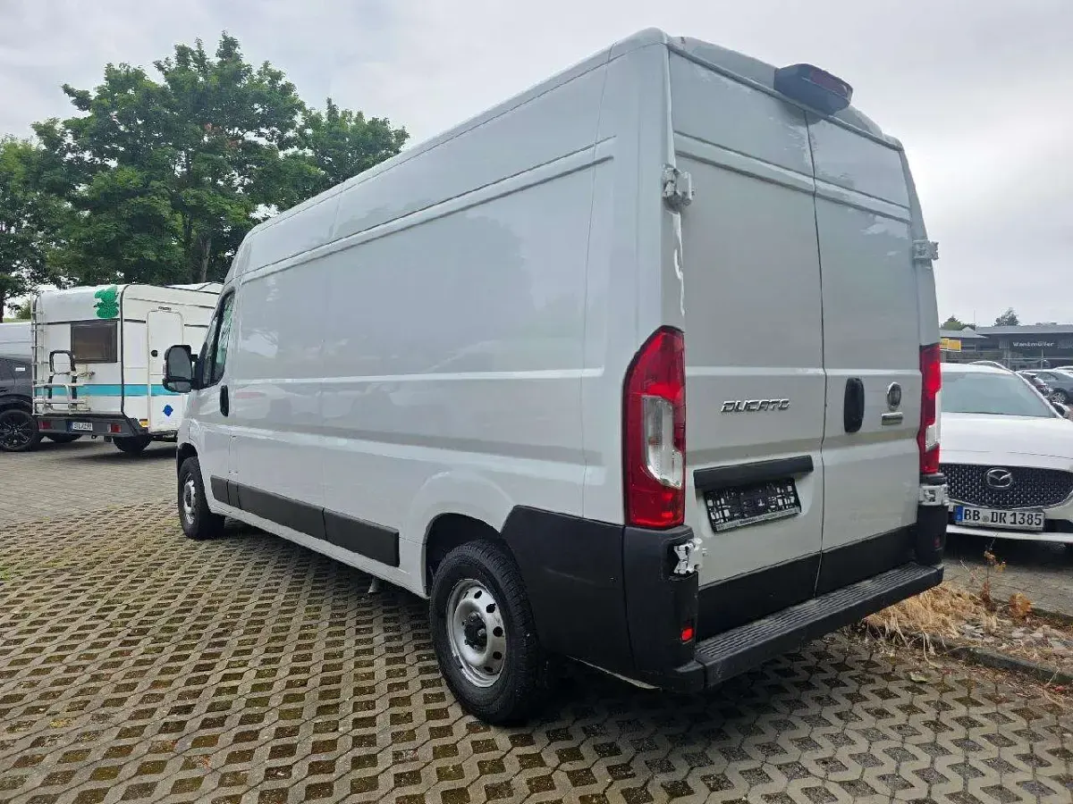 Gebraucht Fiat Ducato 140 PS (102 kW) 2022 Colore esterno (weiss (pastell Van
