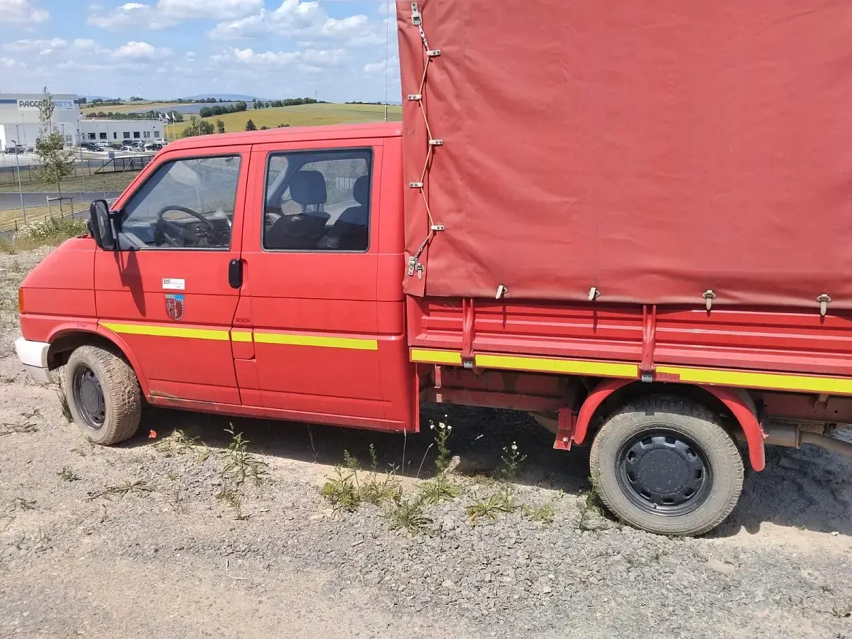 Gebraucht VW T4 84 PS (61 kW) 1992 Rot Van