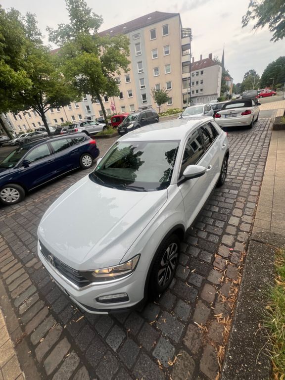 Gebraucht VW T-Roc Active 150 PS (110 kW) 2021 Weiß SUV