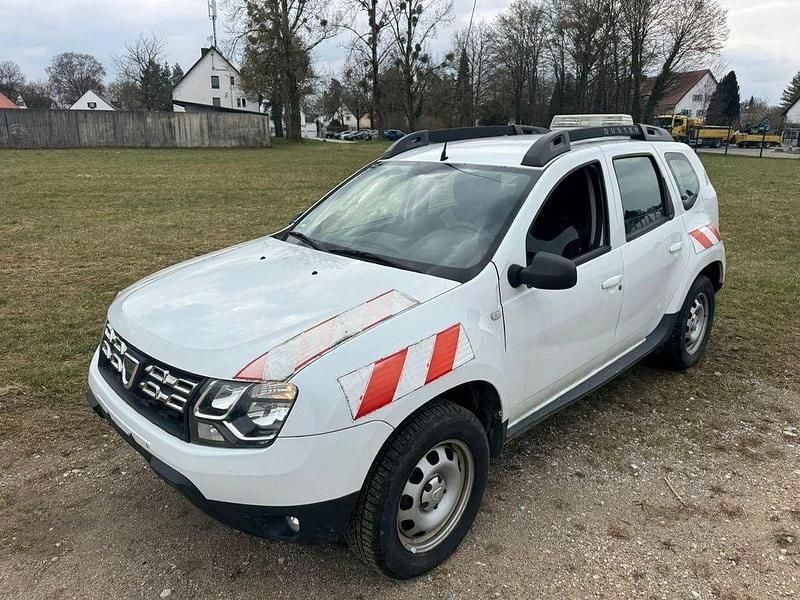 Gebraucht Dacia Duster Lauréate 110 PS (80 kW) 2015 Weiß SUV