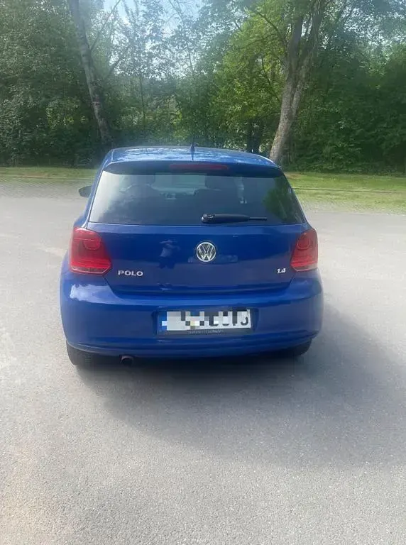 Gebraucht VW Polo 86 PS (63 kW) 2009 Blau Kleinwagen
