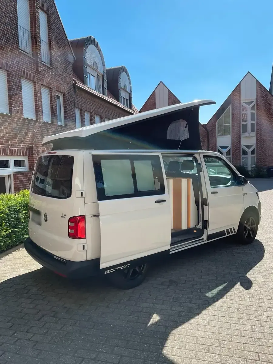 Gebraucht VW T6 California 84 PS (61 kW) 2016 Weiß Van