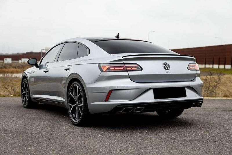 Gebraucht VW Arteon R 320 PS (235 kW) 2021 Silber Coupé