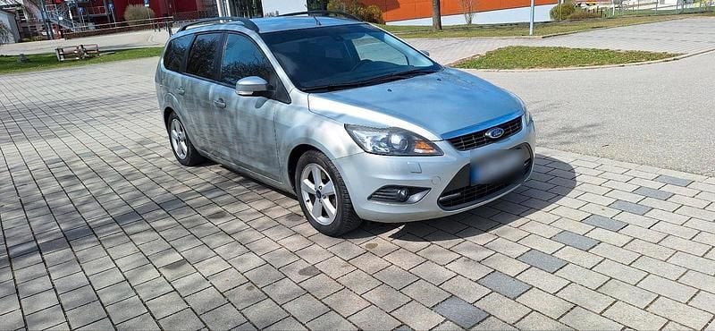 Używany Ford Focus Titanium 145 KM (106 kW) 2008 Szary Kombi