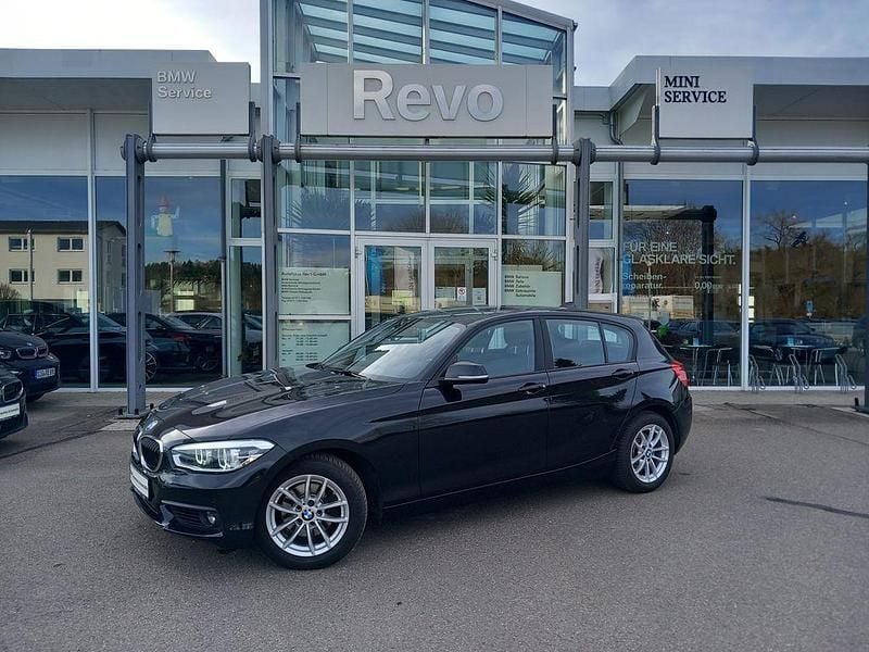 Gebraucht BMW 120 Advantage 184 PS (135 kW) 2019 Black sapphire metallic Kleinwagen