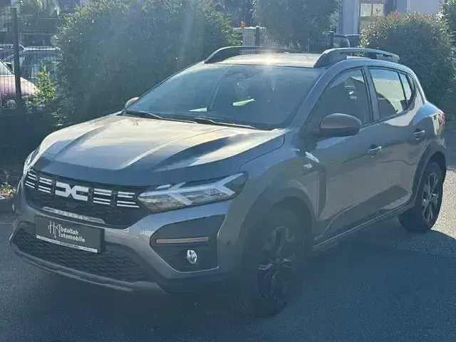 Gebraucht Dacia Sandero Extreme 110 PS (80 kW) 2025 Grau Limousine